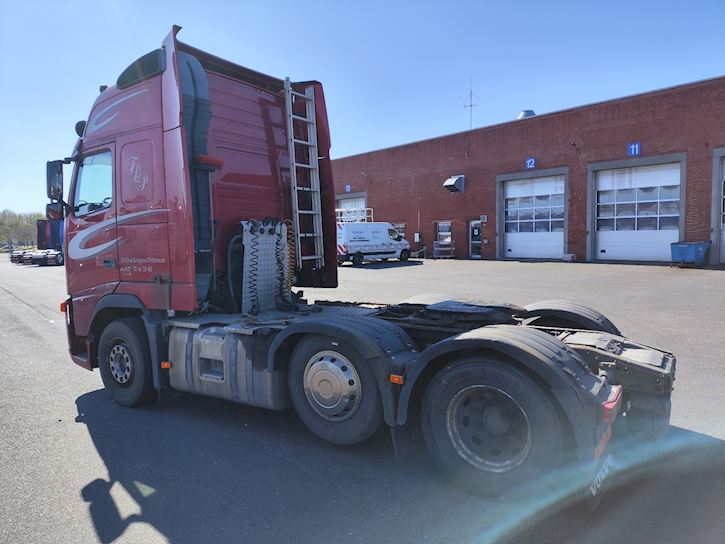 volvo_fh440_pusher_tractor - 3