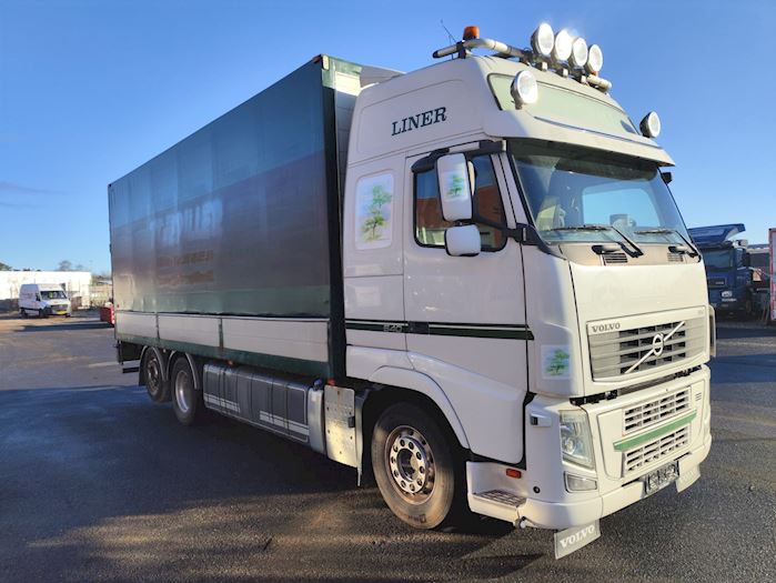 Volvo FH540 6x2, Presenning