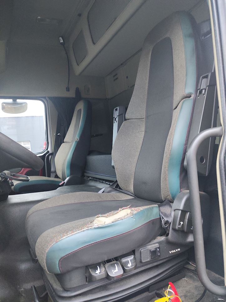 volvo_fm370_hydraulik_sattelzugmaschine - 6