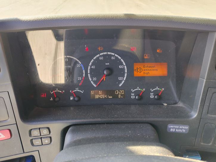 scania_p230_lukket_kasse - 5