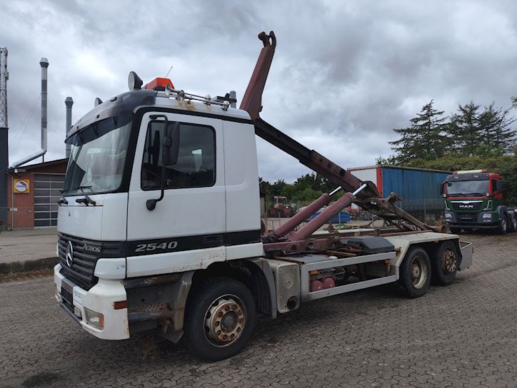mercedes_actros_2540_kroghejs - 1
